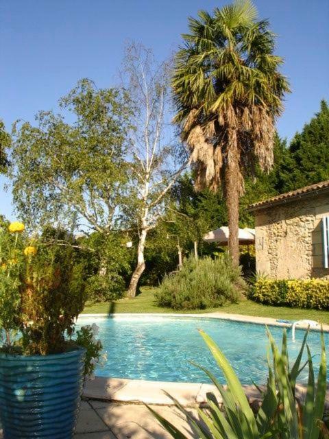 La Petite Provence De Touron Bed & Breakfast Pujols  Exterior photo